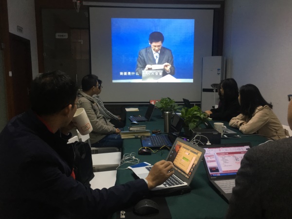 瓜瓜早課堂(129)-講到一半地震怎么辦？